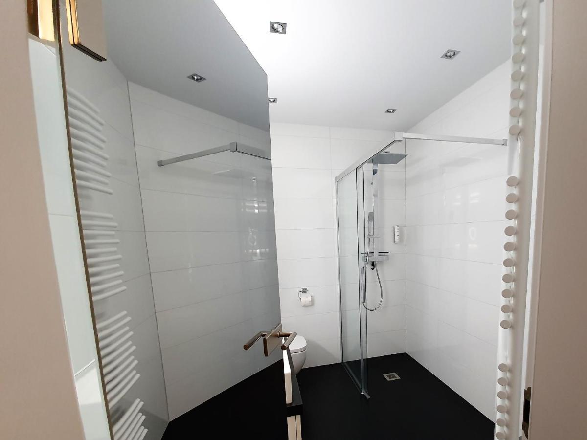 Ihr Ticket Ins Gruene - Topmoderne 5-Sterne-Ferienwohnung บาดครอยซ์นาค ภายนอก รูปภาพ